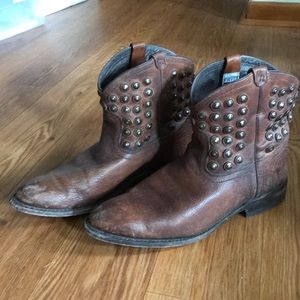 Frye booties